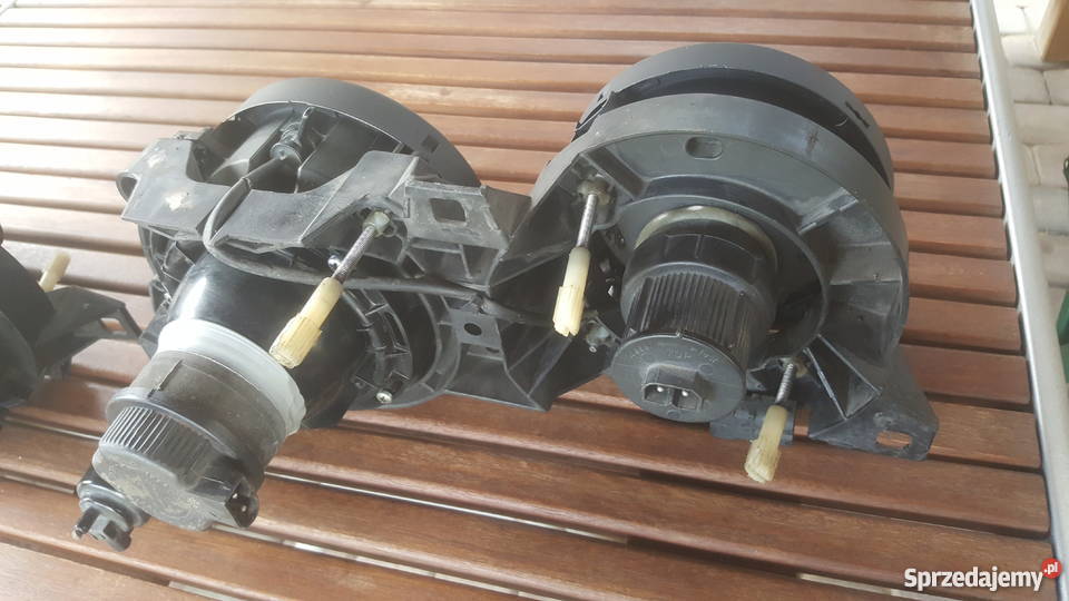 Lampy oryginalne Black Hella Bmw E30 odnowione Pabianice