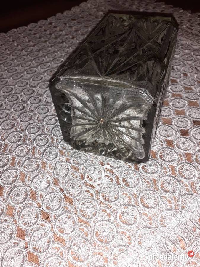 Masywną karafka Ząbkowice