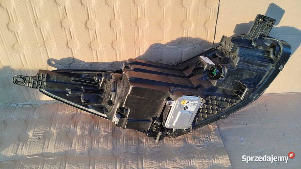 Lampa Przód Lewa Xenon Led Kia Sportage 4 IV osobowe sprzedam