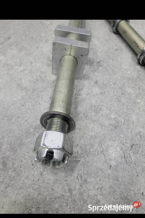 KAWASAKI Z 900 Z900 25 OŚKA OŚ PRZEDNIA PRZÓD sprzedam