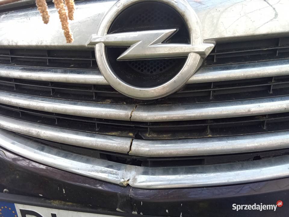 Sprzedam Insignia z uszkodzonym silnikiem Legnica