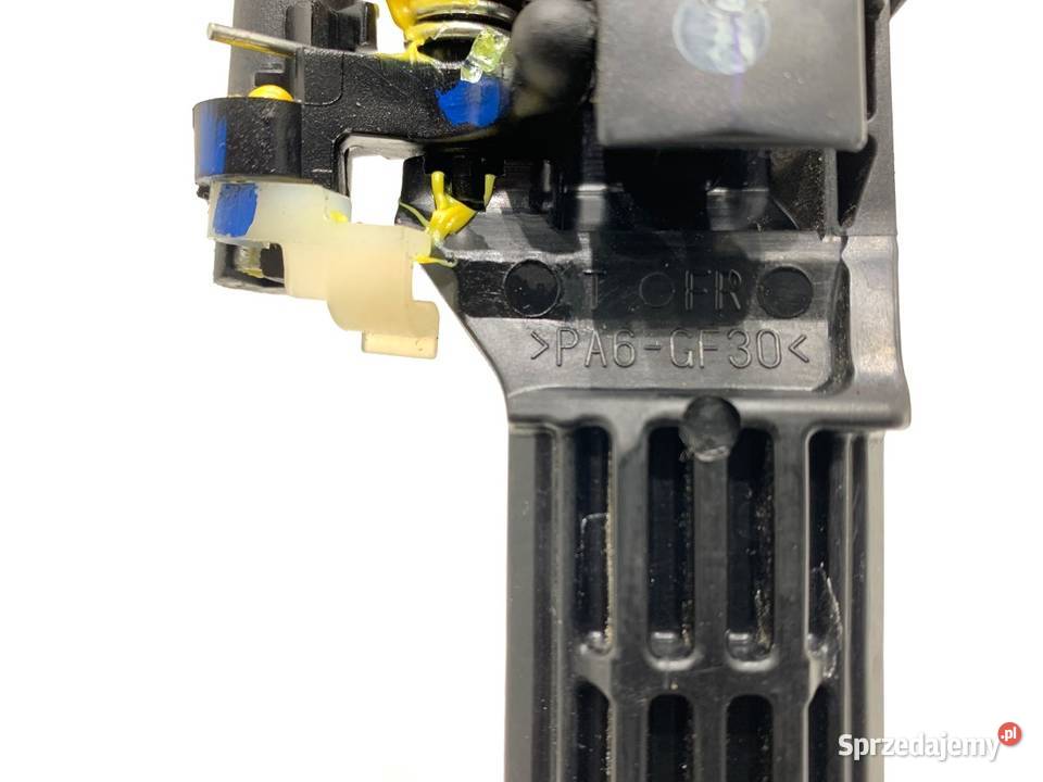 KLAMKA ZEWNĘTRZNA PRAWY PRZÓD SUZUKI SCROSS osobowe sprzedam