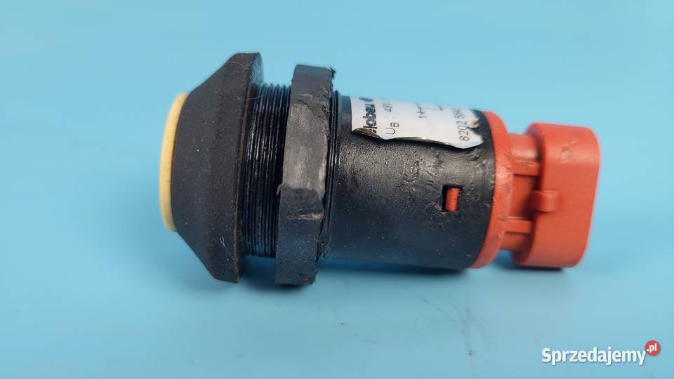 CASE IH PUMA 145 12r WŁĄCZNIK WAŁKA WOM 82025543