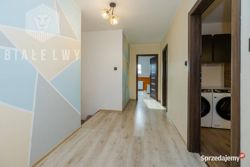 Mieszkanie do sprzedania Marki 14931m2 5 pokoi