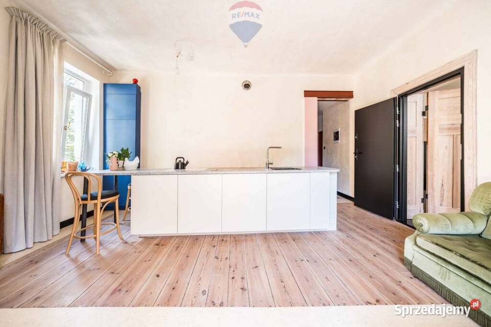 Stylowe mieszkanie biuro kamienica balkon Łazarz Poznań