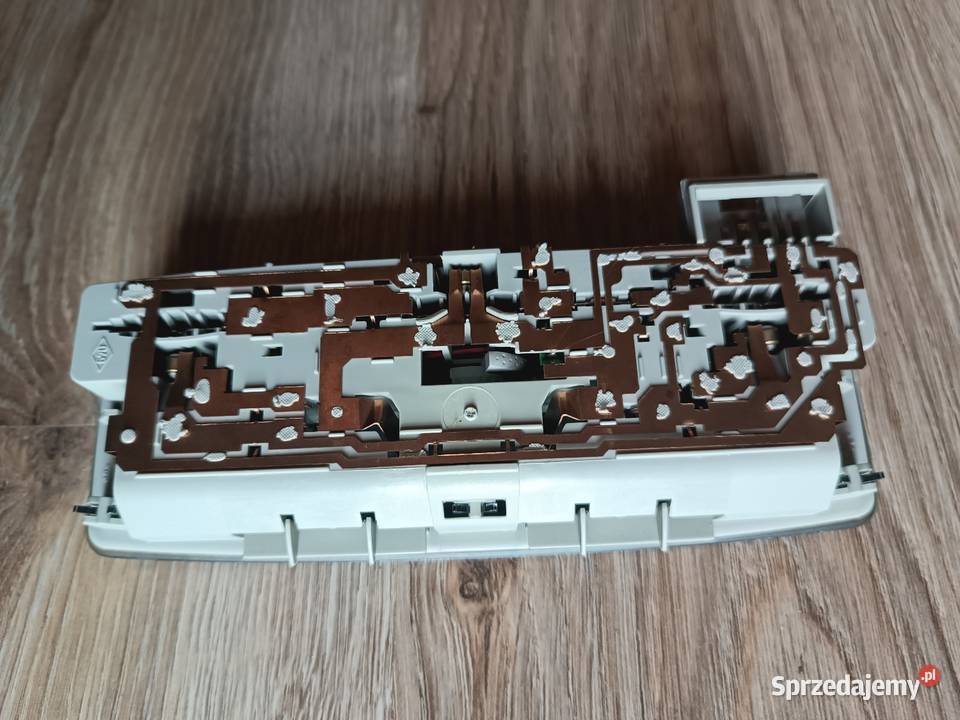 Lampki podsufitki oświetlenie renault laguna 2 Kossów sprzedam