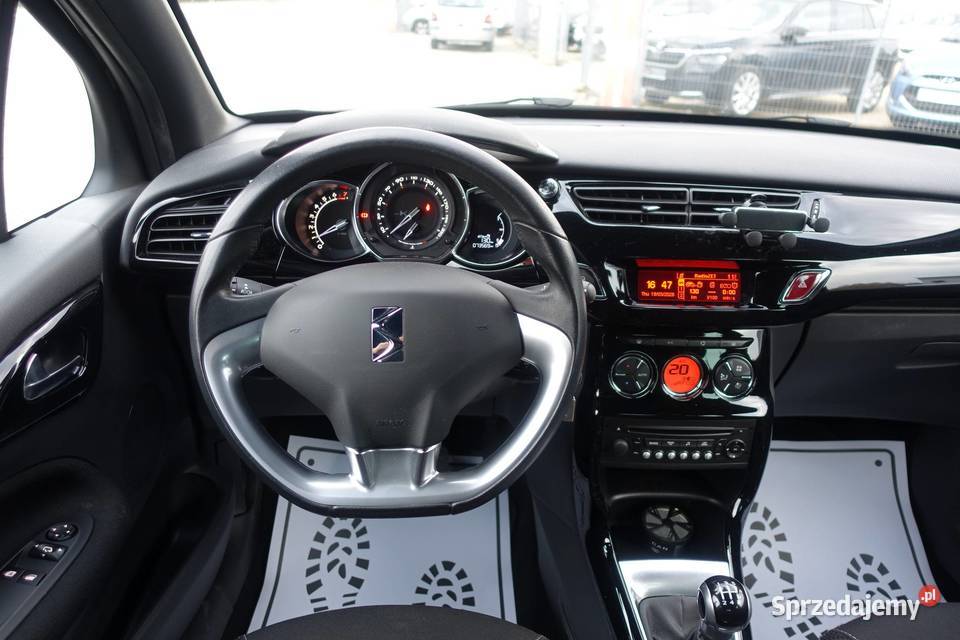 DS3 12 110 Klimatronik Niski przebieg Zero Buczkowice sprzedam