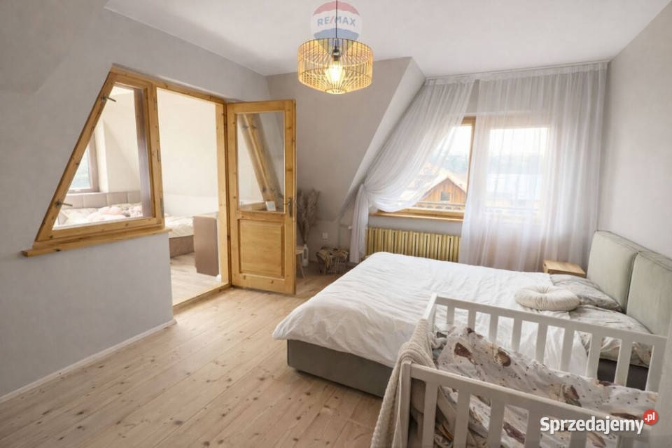 DOM W CENTRUM CZARNEJ GÓRY Z WIDOKIEM NA TATRY Czarna Góra