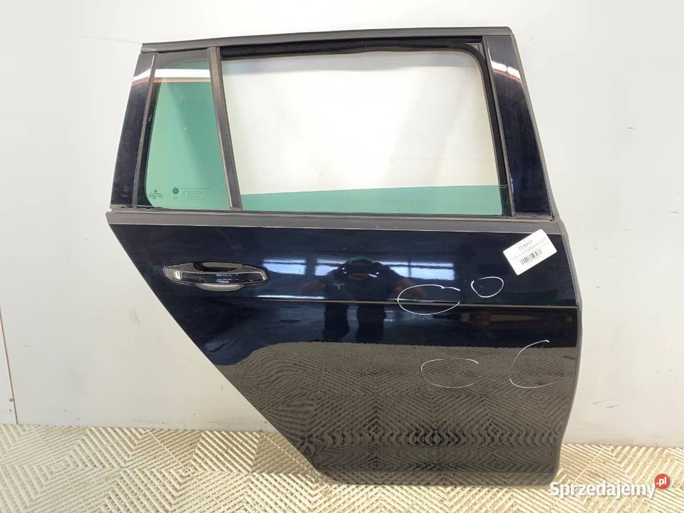 DRZWI PRAWY TYŁ VW GOLF VII Kombi CZARNY