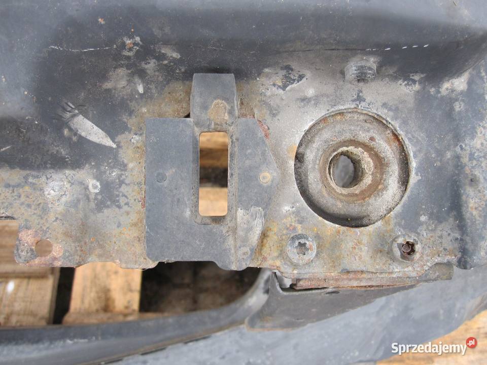 BMW X5 I E53 LIFT 44 B 04r pas przód osobowe świętokrzyskie