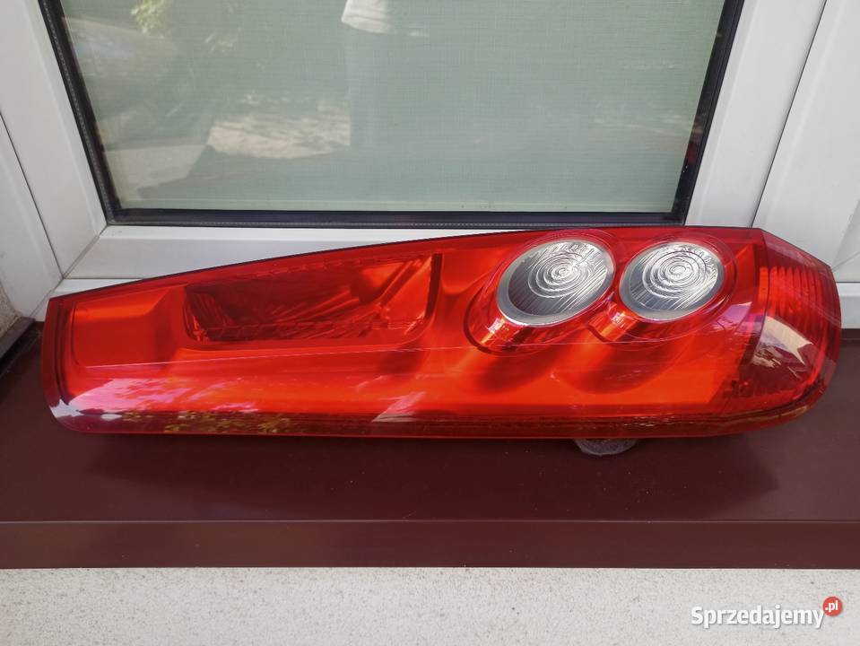 Ford Fiesta MK6 VI LIFT FL lampa tył tylna lewa łódzkie
