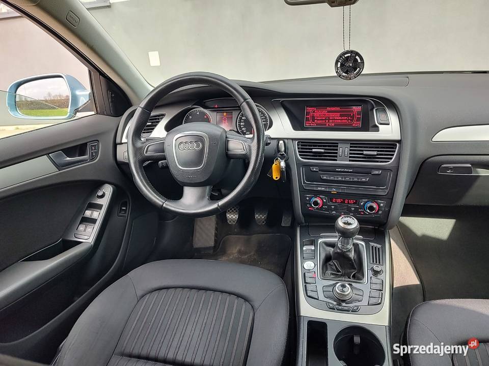 AUDI A4 SEDAN 20 TDI