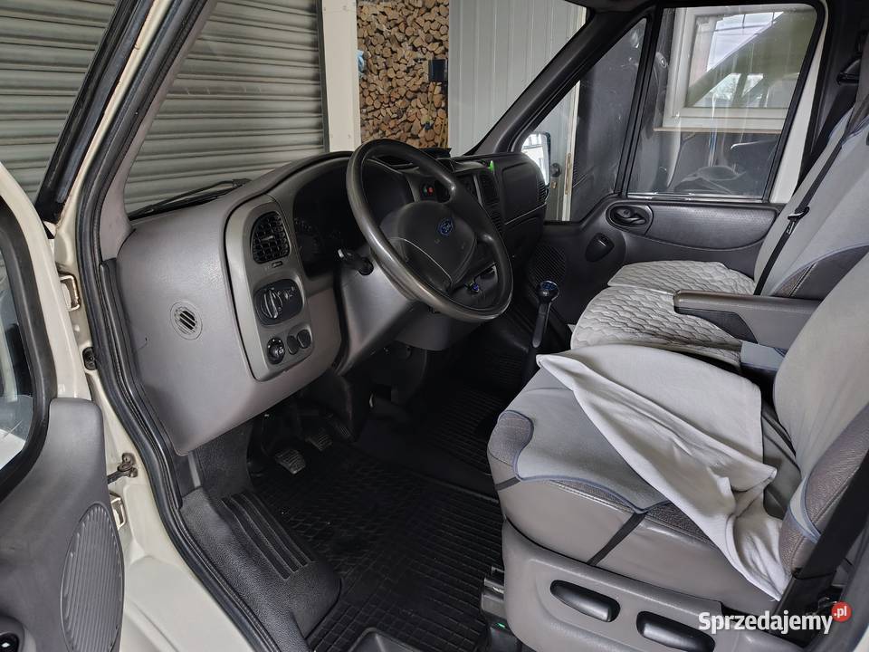 FORD TRANSIT 20L MINI BUS 9OSOBOWY Rok produkcji 2001 Mielec