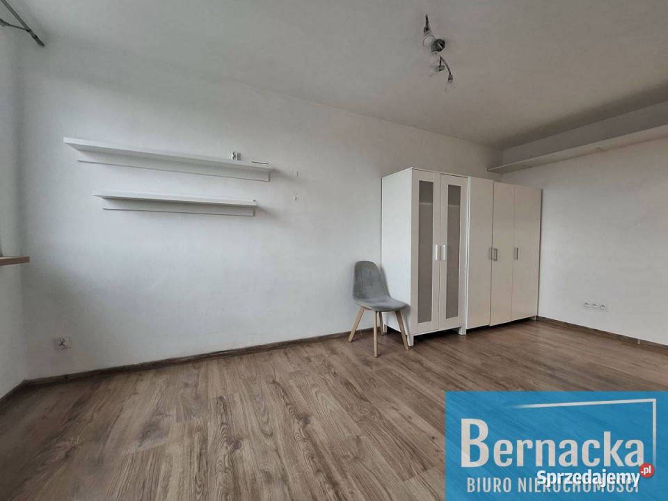 Słoneczna kawalerka osobna kuchnia na Zakrzowie Wrocław