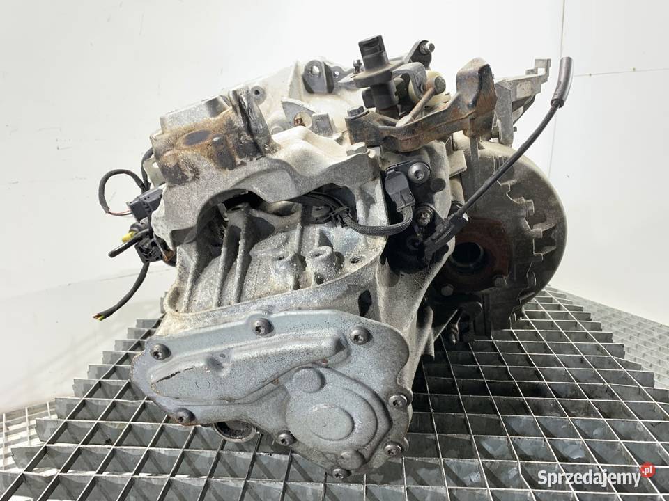 SKRZYNIA BIEGÓW OPEL VIVARO C 20MB46 15 120 osobowe podkarpackie