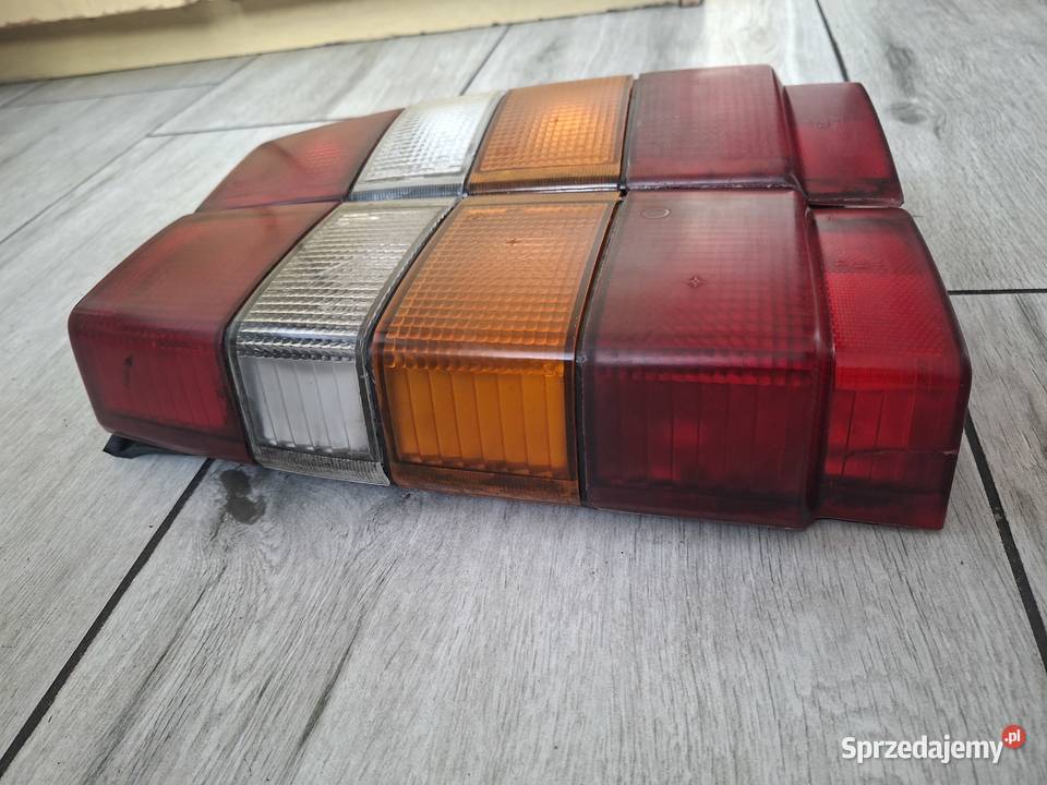 Lampy tylne Volvo 740 760 940 Kombi Lampy tylne Wrocław