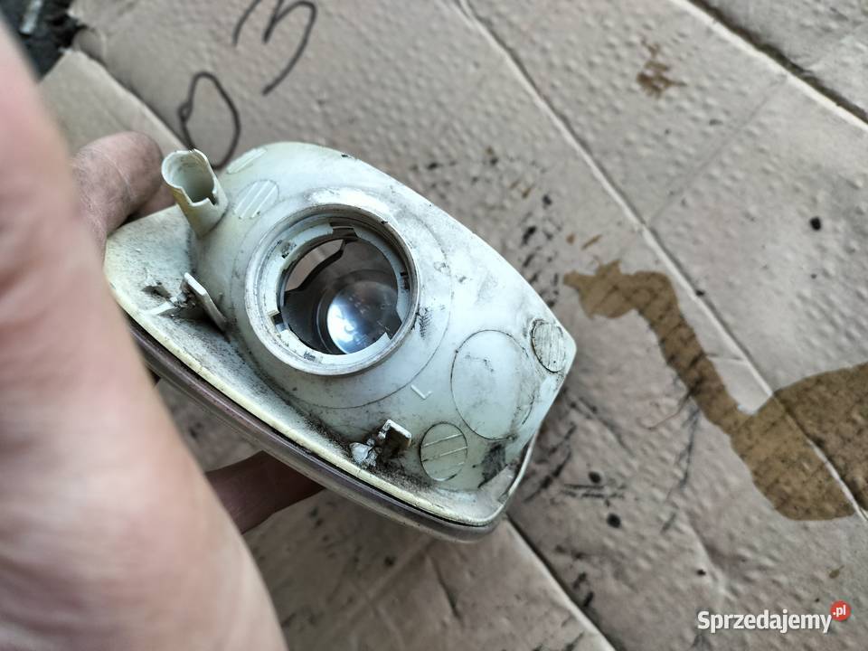 KIERUNKOWSKAZ LEWY Volkswagen Polo 963999 kierunkowskazy Kamień-Kolonia