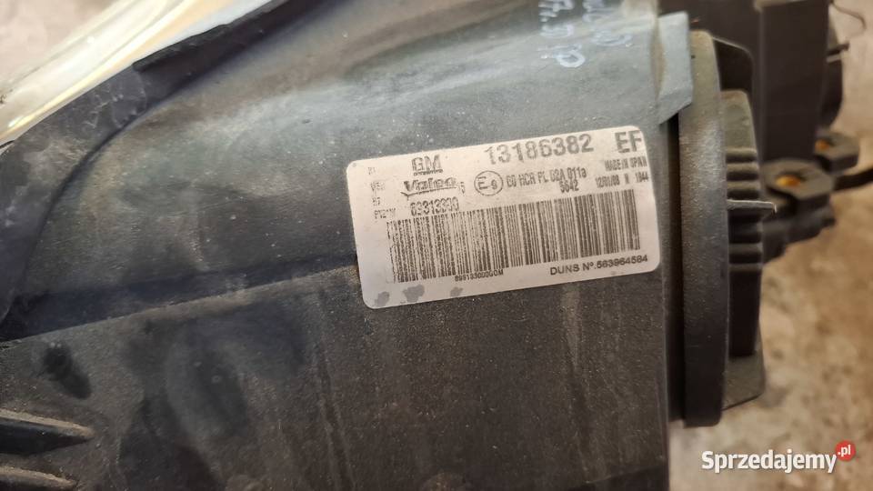 Opel Corsa D lampy przednie LP komplet VALEO Kamienna Góra