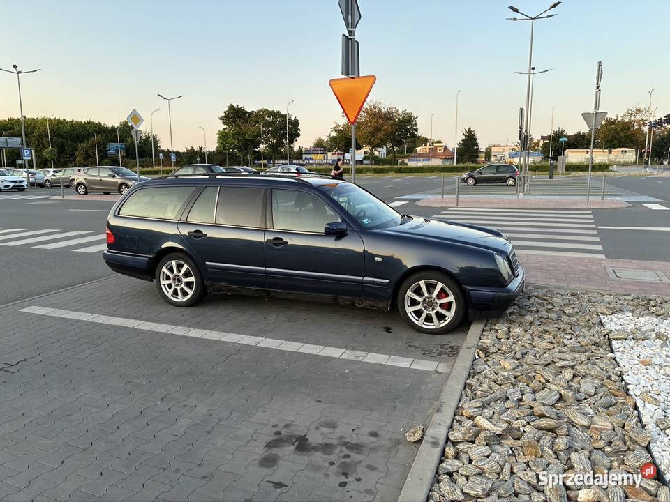 Mercedes Benz E210 benzyna gaz 20 manual sprzedam