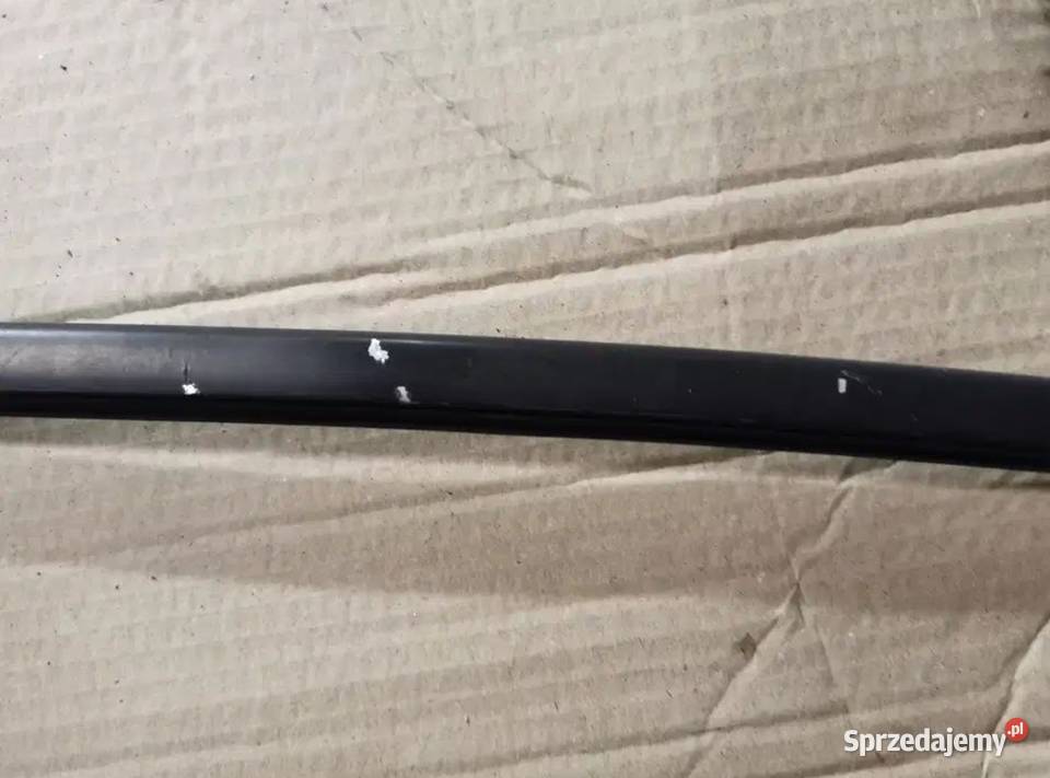 Ramka tylnej szyby BMW E34 sedan Żory sprzedam