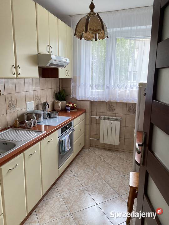 Sprzedam mieszkanie 3 pokojowe Warszawa Ursus 3 piętra i więcej
