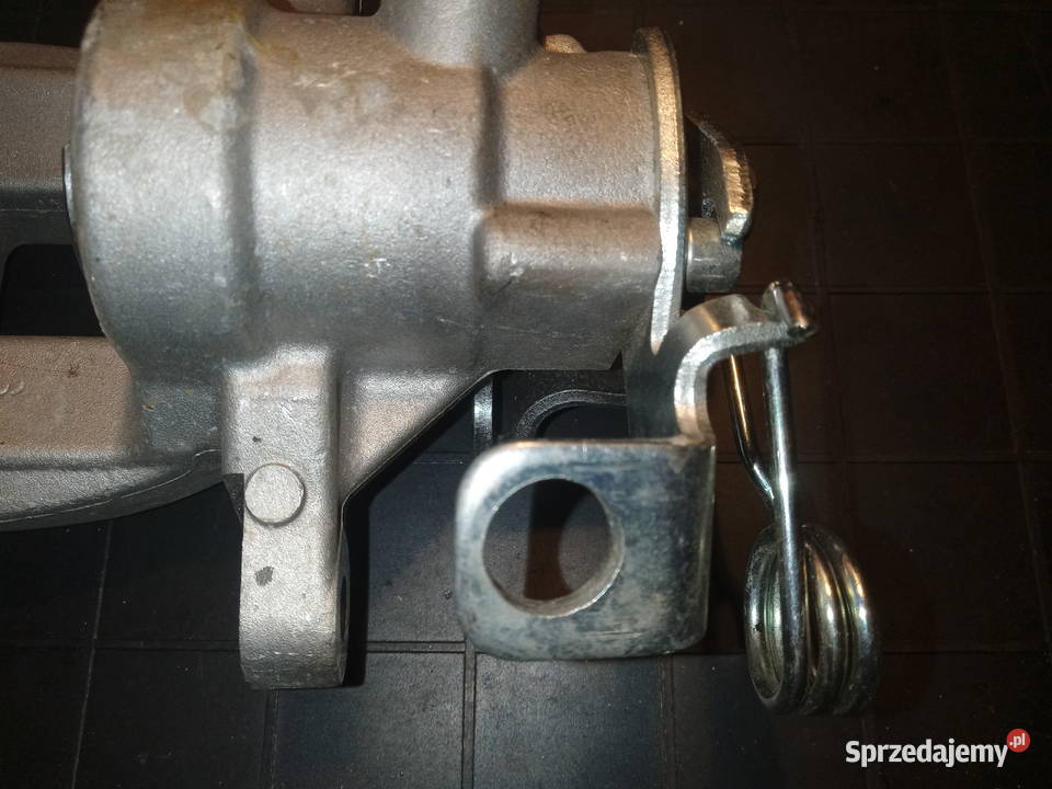 Zacisk hamulcowy tylny lewy peugeot 307 citroen mazowieckie Ożarów Mazowiecki