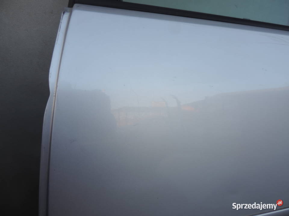 FORD C DRZWI LEWE TYLNE 03 Rok produkcji 2003 Nowy Sącz sprzedam