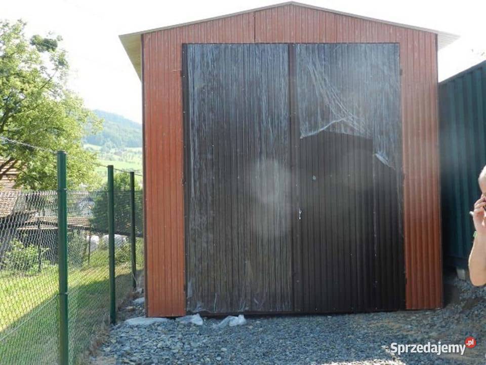 Blaszana hala 410 m brązowa Kraków