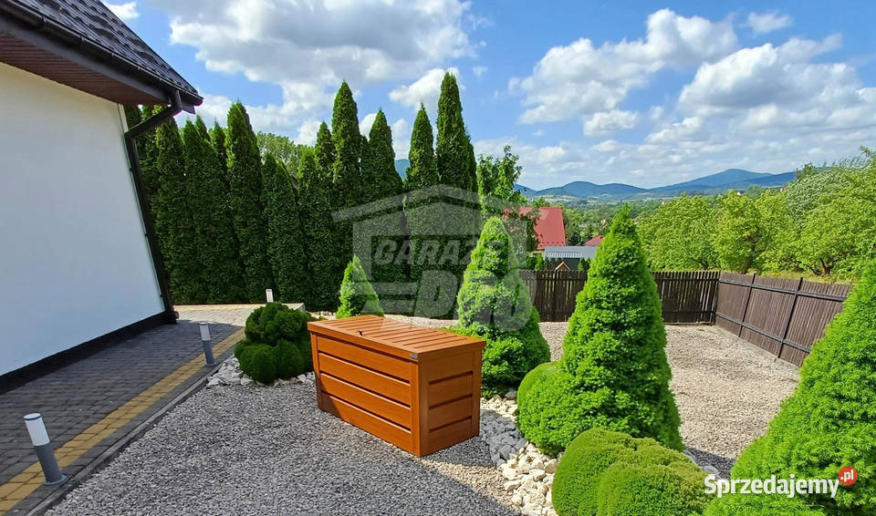 Skrzynia ogrodowa metalowa kufer 150x60x70 złoty Czersk