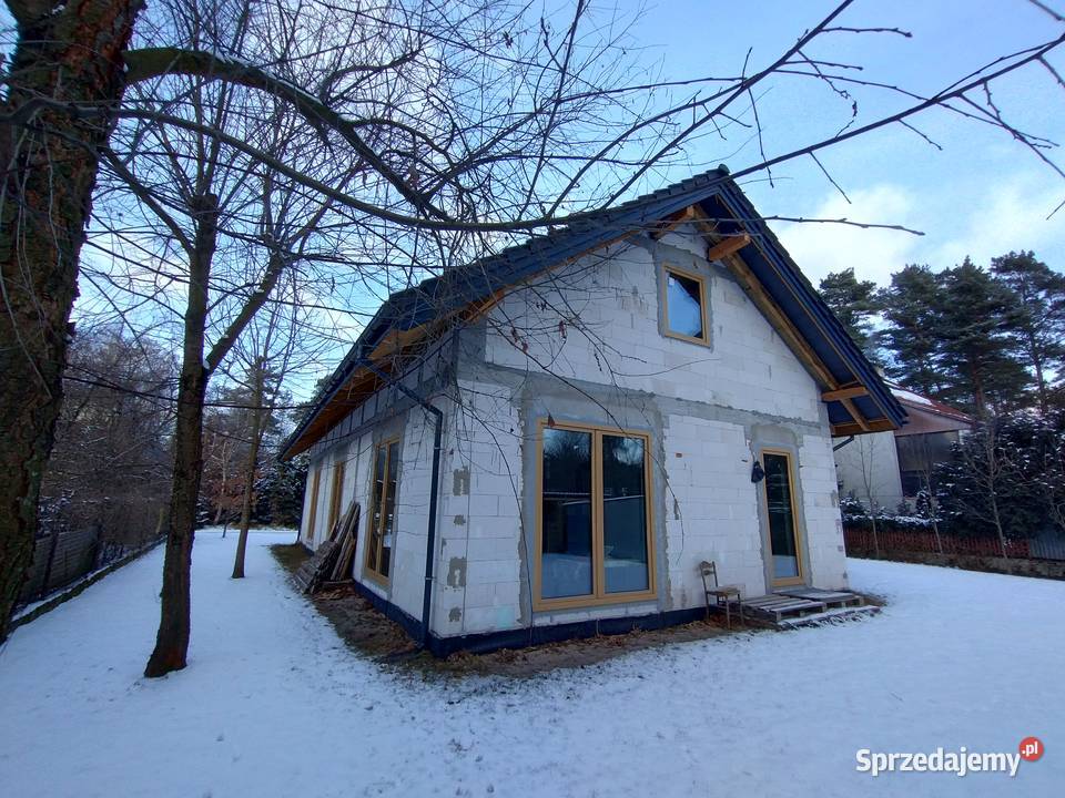 Sławków dom wolnostojący lasem