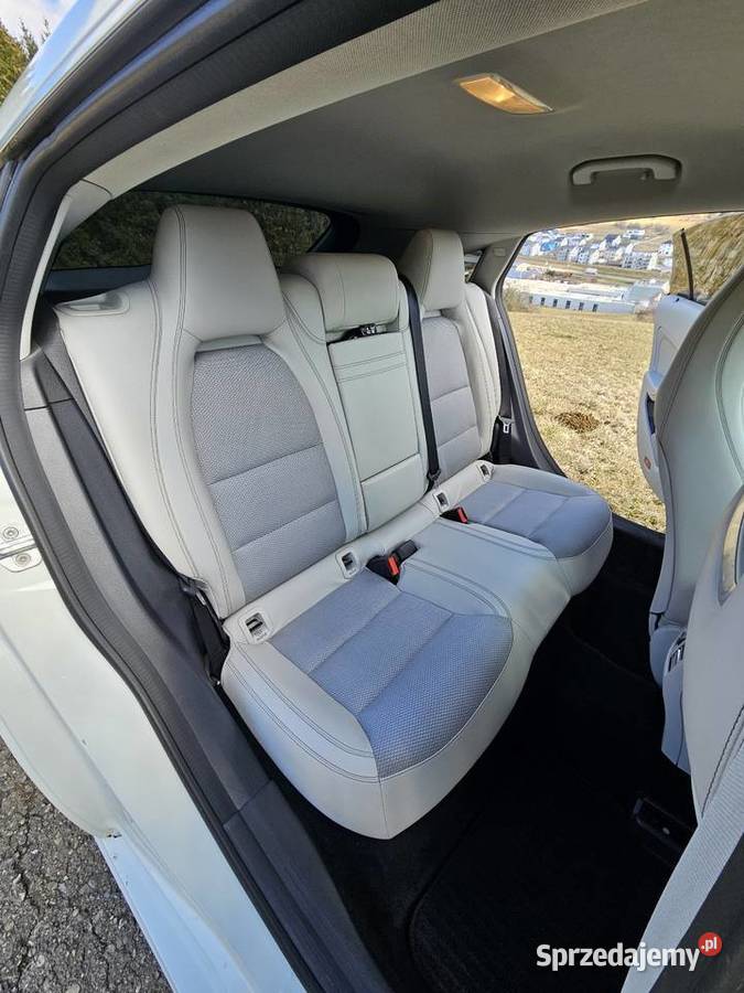 Mercedes CLA 22 CDI Shooting Brake łódzkie Tomaszów Mazowiecki
