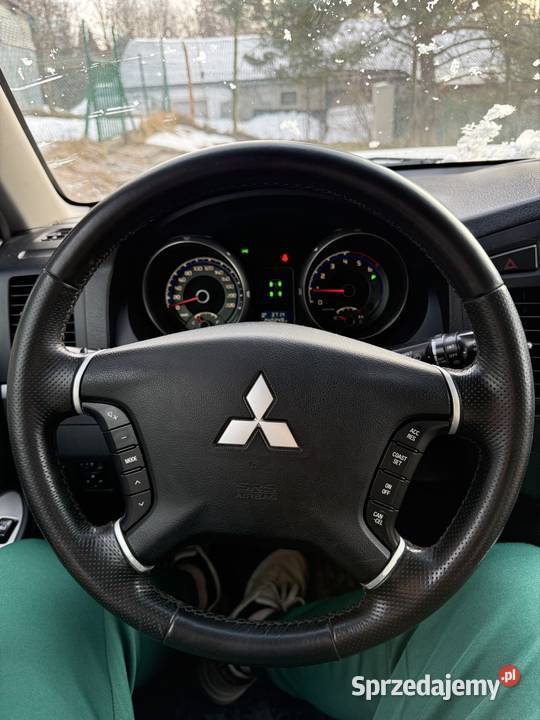 Mitsubishi Pjero Intense 32 DID 200 4x4 Super Rok produkcji 2008 Samochody osobowe Jabłonka sprzedam