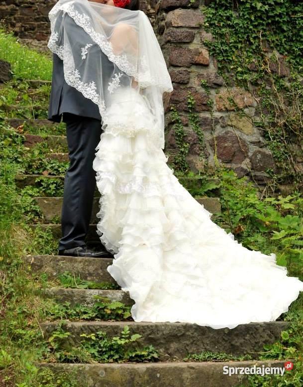 Przecudna Suknia ślubna Emmi Mariage Hiszpanka Inny materiał Legnica