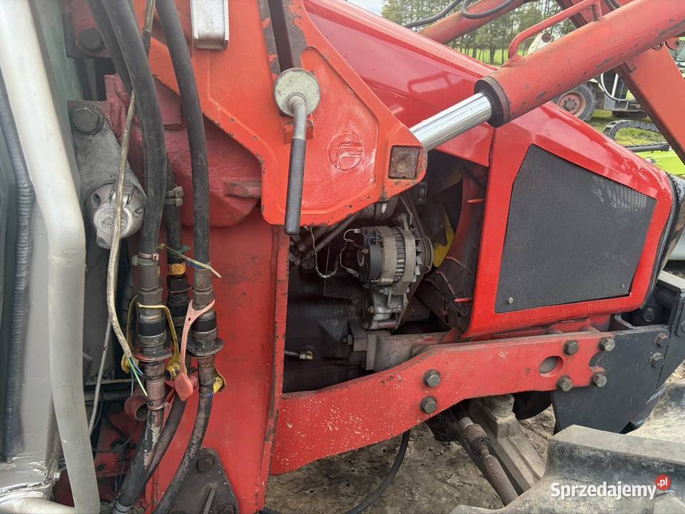 Ładowacz czołowy tur 3 sekcyjny Massey Ferguson Myszyniec