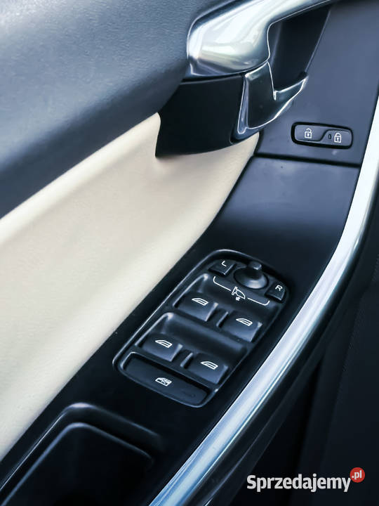 Volvo V60 T5 245 stan Perfect Świątniki Górne