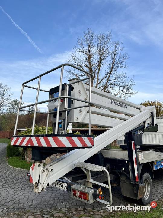 Podest ruchomy ZED 202H na podwoziu Nissan 3500kg Dobrzyca