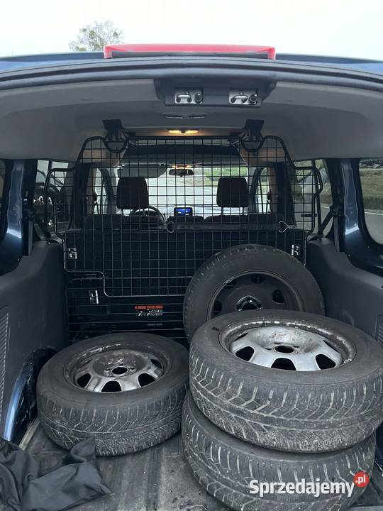 Ford transit connect 2 komplety kół i kluczy Budzyń