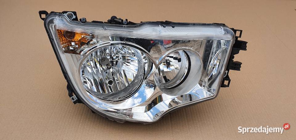 MERCEDES AROCS ANTOS REFLEKTOR PRAWY LAMPA PRAWA lubuskie