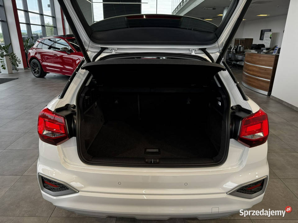 Audi Q2 Advanced 30TFSI 110 M6 2024 r salon I wielofunkcyjna kierownica małopolskie Myślenice