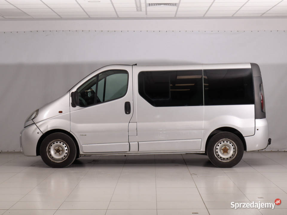 Opel Vivaro 25 CDTI wielofunkcyjna kierownica