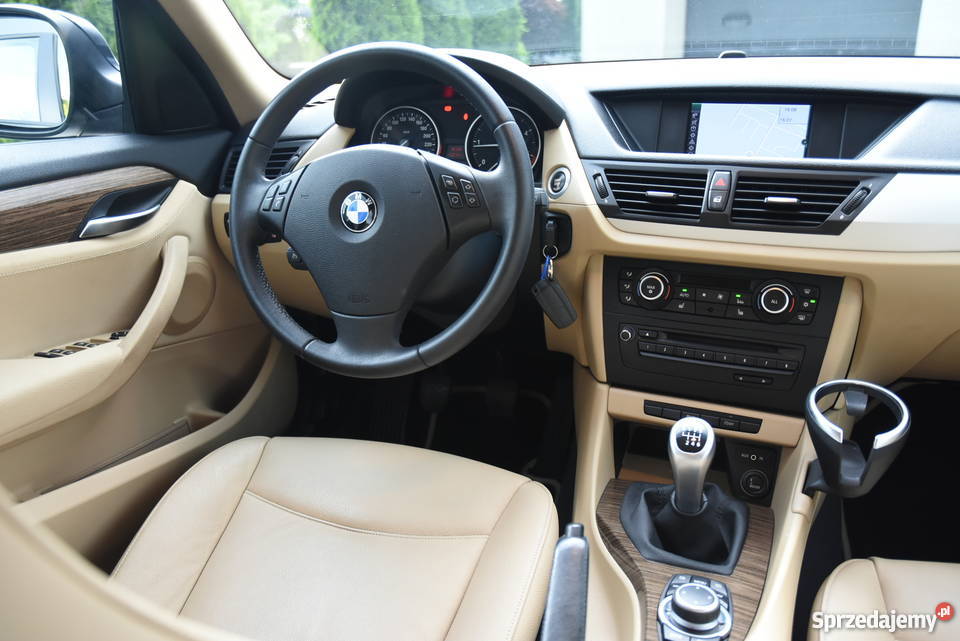 BMW X1 sDrive18d czujnik zmierzchu mazowieckie Sierpc