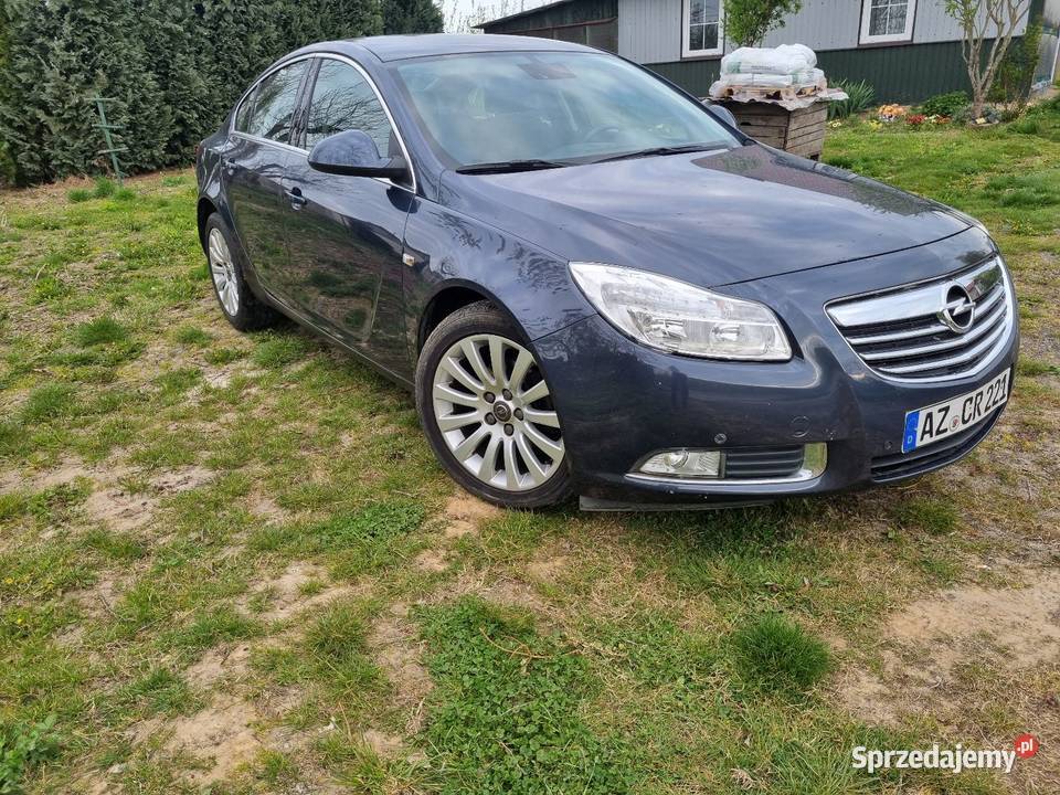 Sprzedam Opel Insignia granatowy Poniatowa