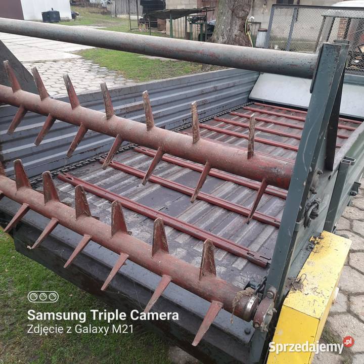 Rozrzutnik obornika Czarna białostocka 35 t Rozrzutniki obornika Staszic sprzedam