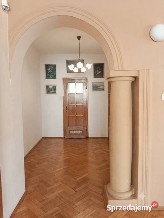 Dom wolnostojący w Puławach centrum bez