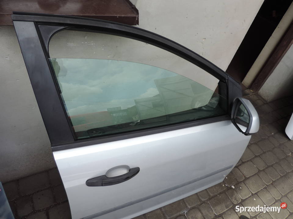FORD FOCUS MK2 HB 5D DRZWI PRAWY PRZÓD KOLOR O3 Nowy Sącz