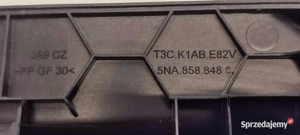 VW TIGUAN II MOCOWANIE PODŁOGI BAGAŻNIKA PRAWE