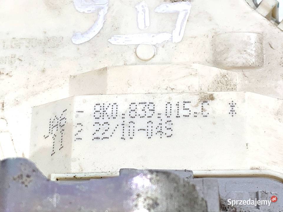 ZAMEK DRZWI LEWY TYŁ AUDI A4 B8 Kombi 8K0839015C