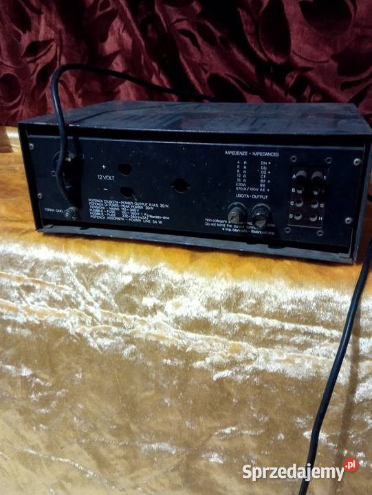 Wzmacniacz PRL produkcja Francja 100 V Seroczyn