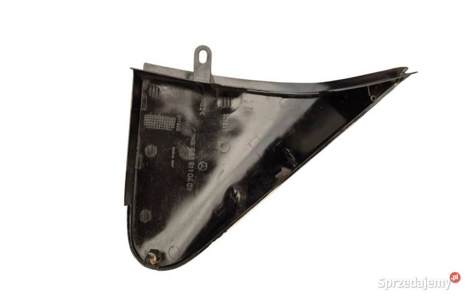 ZAŚLEPKA TRÓJKĄT BŁOTNIKA LUSTERKA PRZÓD LEWA MB