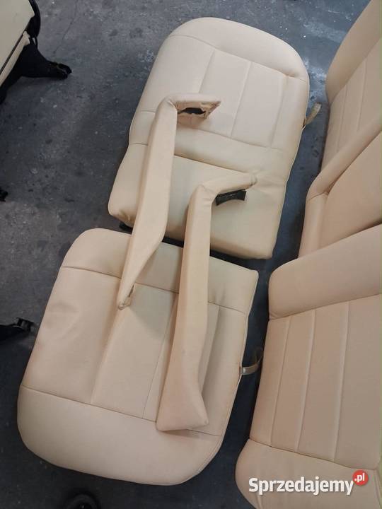 Tapicerka passat b4 kremowa Malbork
